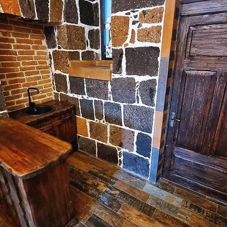 Via Gyumri Hotel ภายนอก รูปภาพ